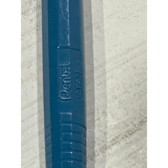 Pentel P207 7 mm to pencils, mechanical with erasers great condition see pics - Picture 4 of 10